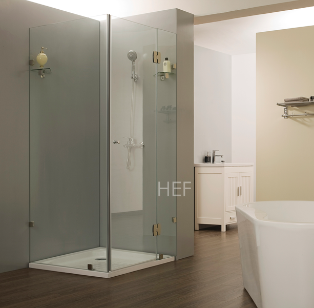 square frameless style shower